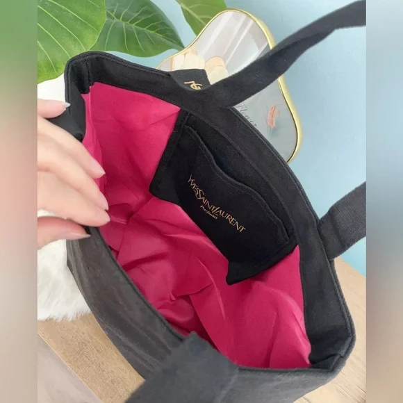 Yves Saint Laurent Tote - Embroidered Logos - Picture 5 of 8